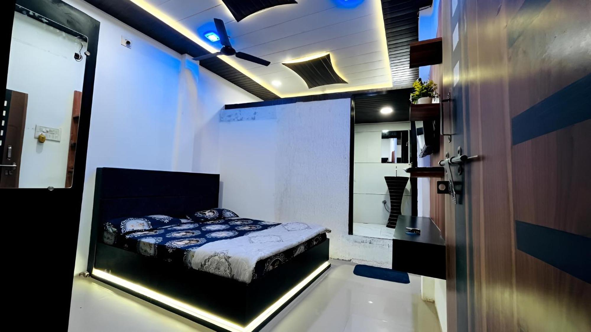 Pallav Guest House Ujjain Eksteriør billede